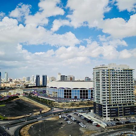 369 Stays- 1 Bedroom Apartment In Sports City دبي المظهر الخارجي الصورة