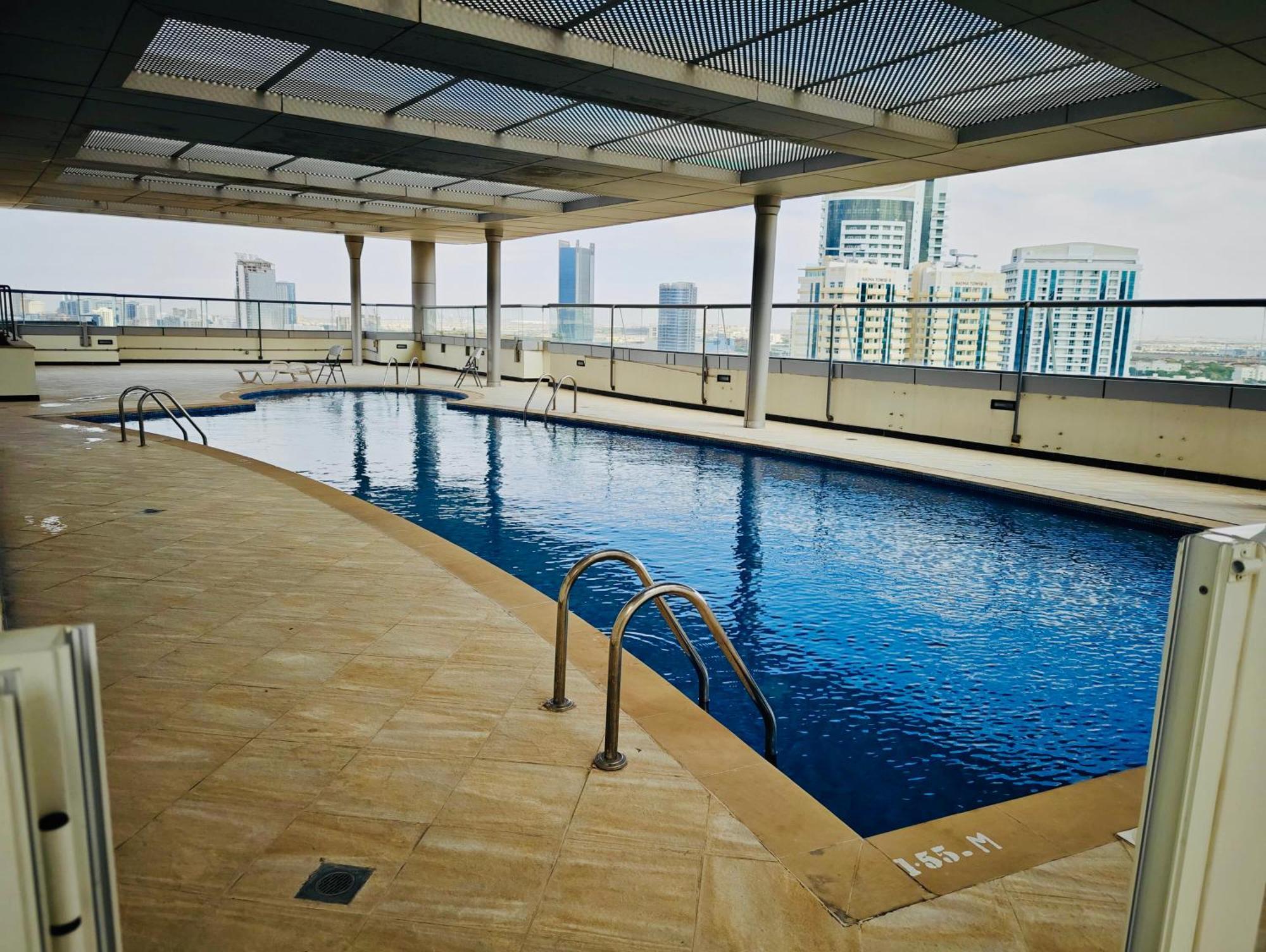 369 Stays- 1 Bedroom Apartment In Sports City دبي المظهر الخارجي الصورة