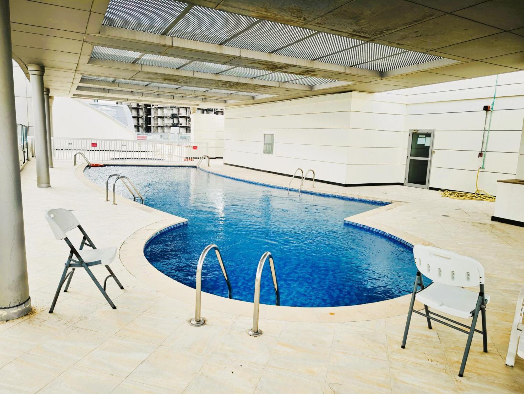 369 Stays- 1 Bedroom Apartment In Sports City دبي المظهر الخارجي الصورة